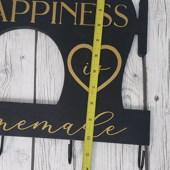 Happiness Is Homemade Wood Wall Decor With Hooks - Picture 6 of 7